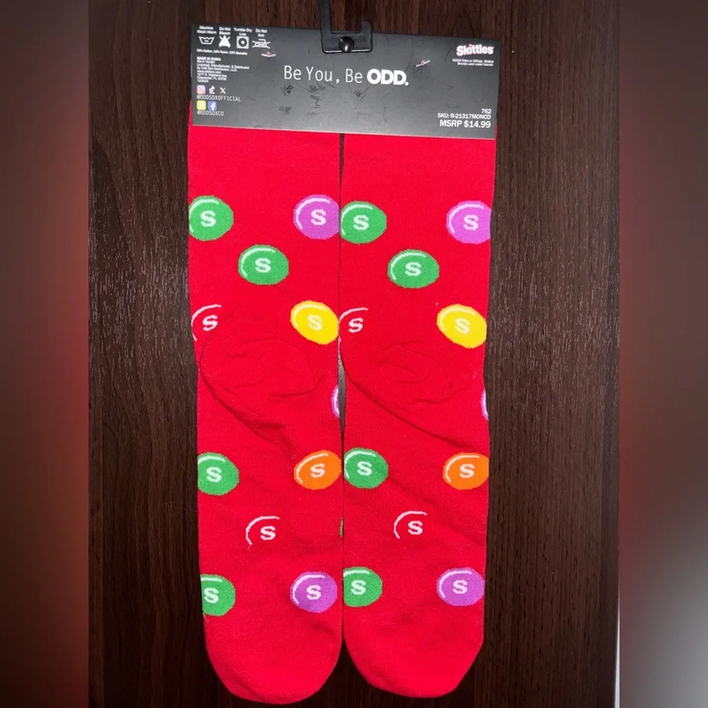 SKITTLES ODD SOX NOVELTY CREW SOCKS NWT MEN’S SHOE SIZE 6-13